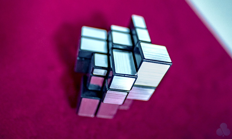 Дзеркальний Кубик Рубіка