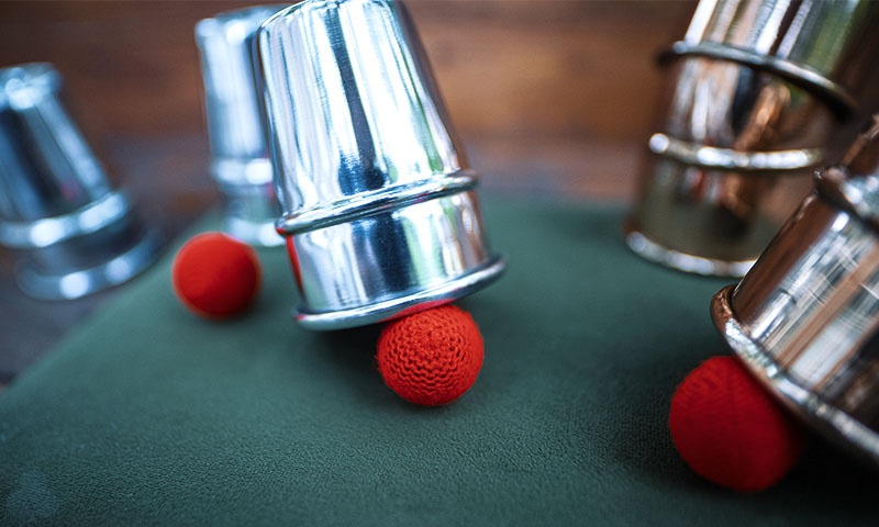 Cups & Balls