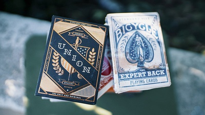 Розпродаж Cтарих Карт