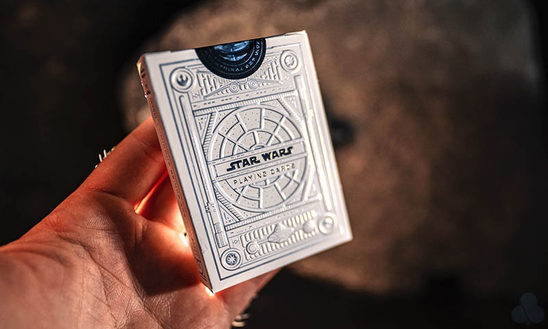 360円 春夏新作 即決■Star Wars Silver Edition Playing Cards ■レアデック■２色選択