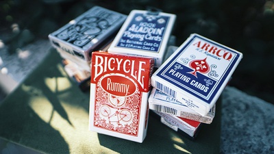 Розпродаж Cтарих Карт