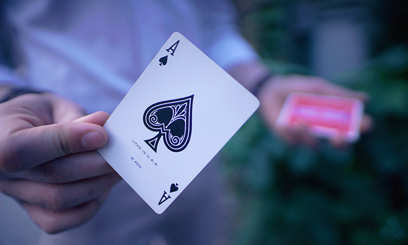 Jerry's Nugget • Buy playing cards & magic props